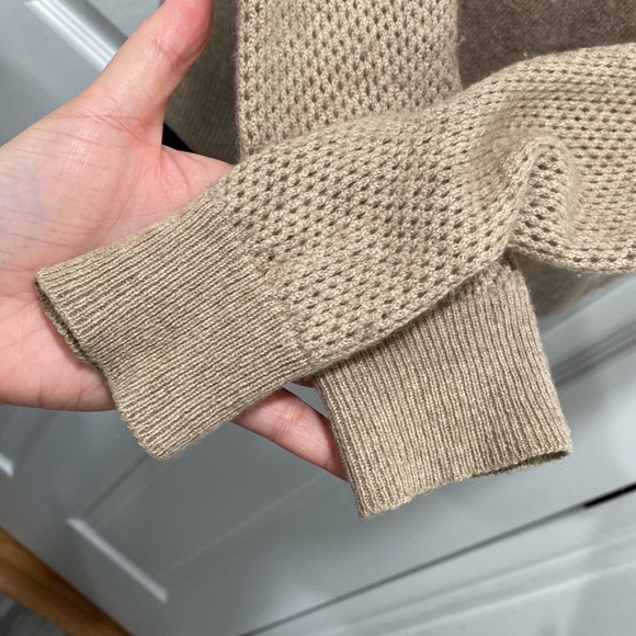 J Crew Puff Sleeve Cashmere Sweater - Picture 5 of 11